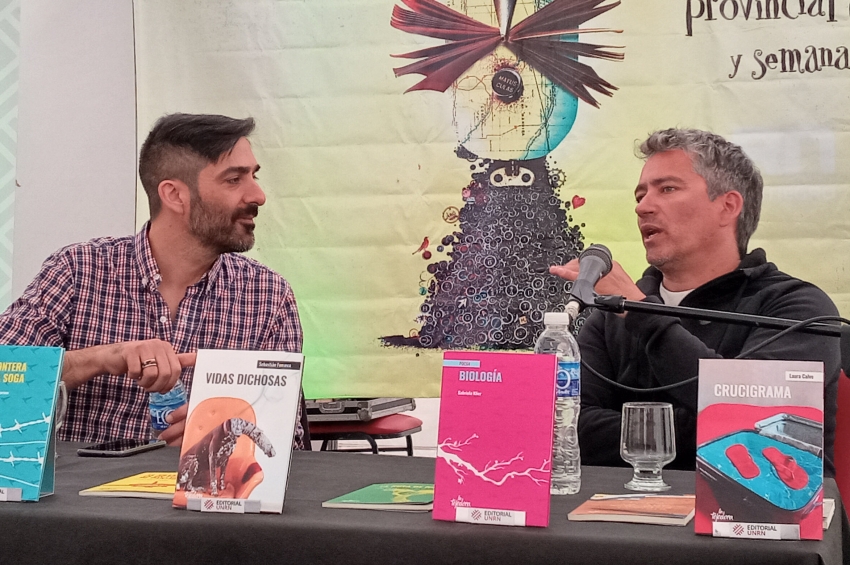 Encuentros con autores: Editorial UNRN presentó los nuevos volúmenes de La Tejedora en El Bolsón
